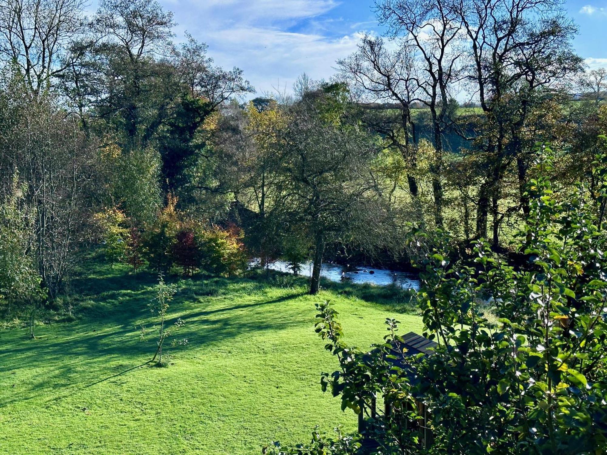 Riverbank Cottage Lancaster Bilik gambar